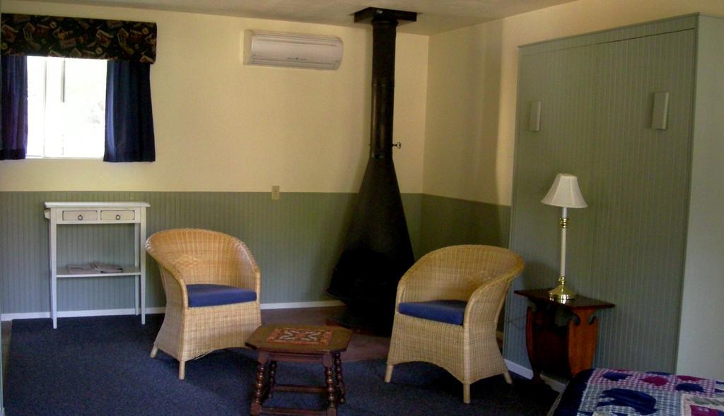 ثري ريفرز Sequoia Motel المظهر الخارجي الصورة